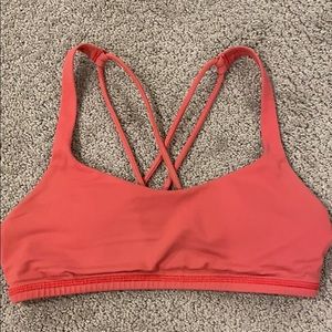 Lululemon sports bras (4)